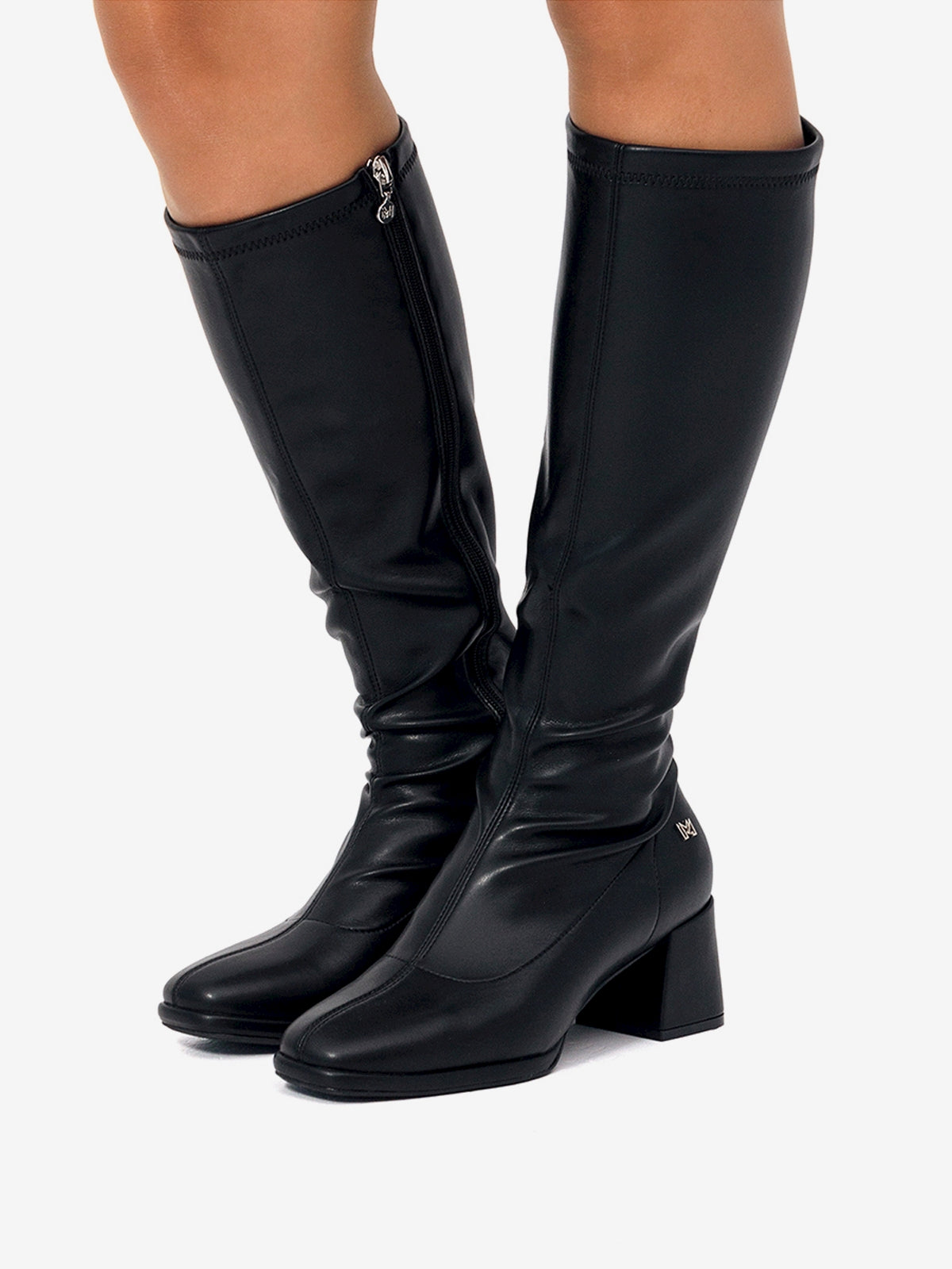 NEROLA BLACK