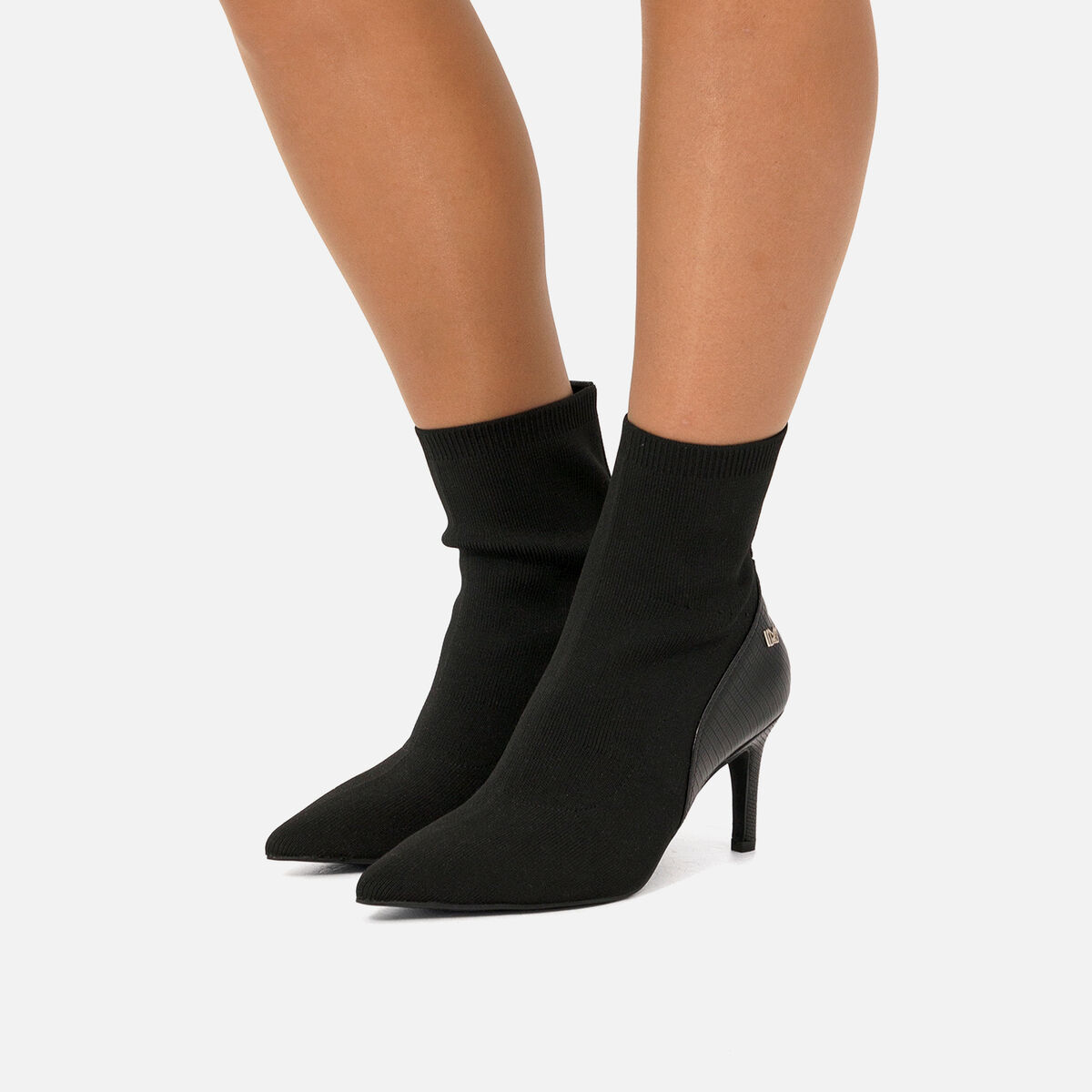 Botas de tornozelo de salto de Mulher modelo NUORO de MARIAMARE image number 2