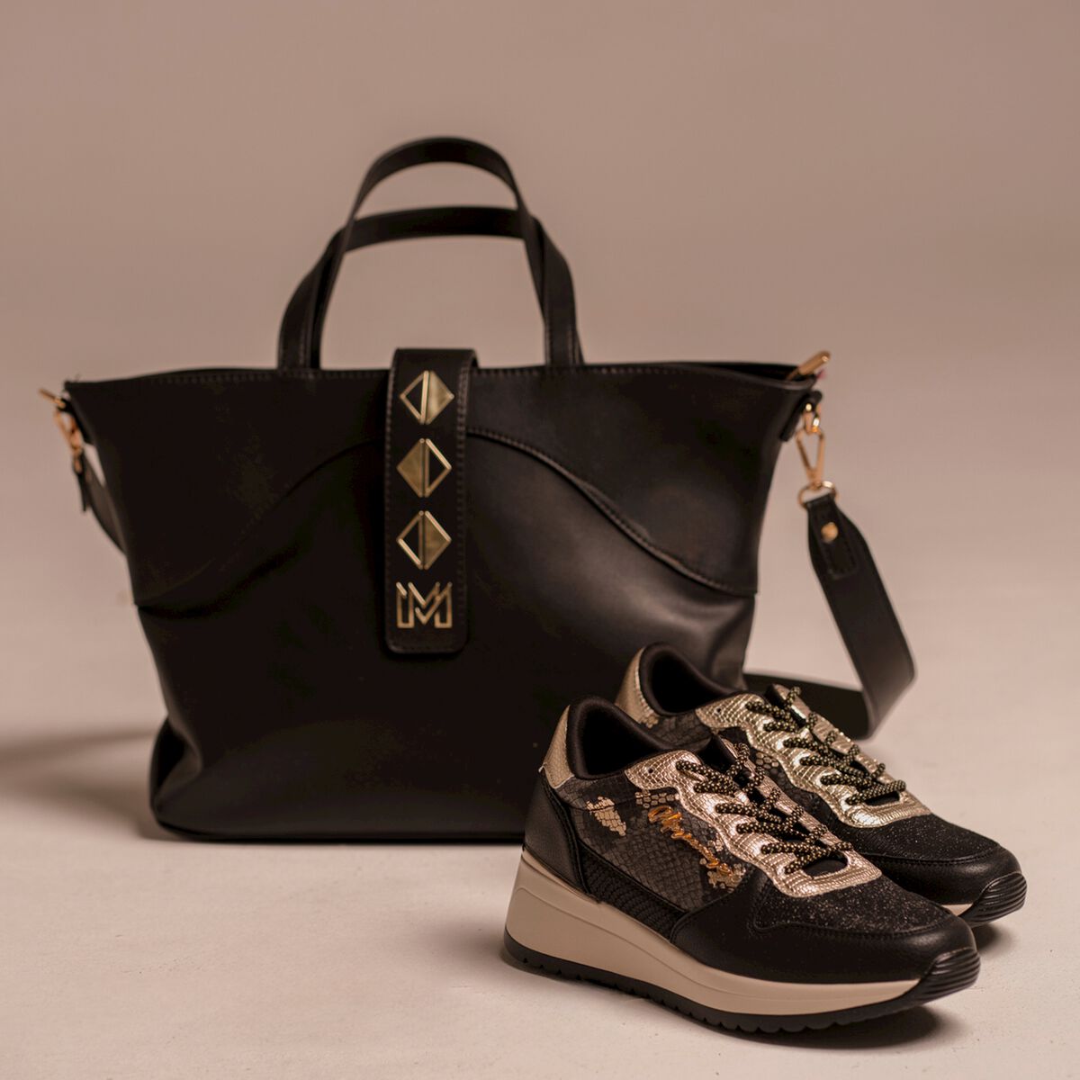 Zapatillas de Mujer modelo SALERNO de MARIAMARE image number 1