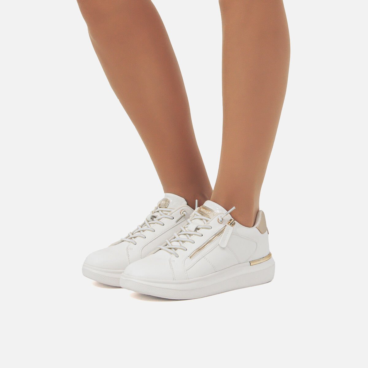 Zapatillas de Mujer modelo VARESE de MARIAMARE image number 2