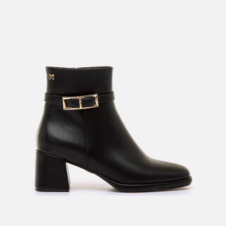 Botines de tacon de Mujer modelo NEROLA de MARIAMARE