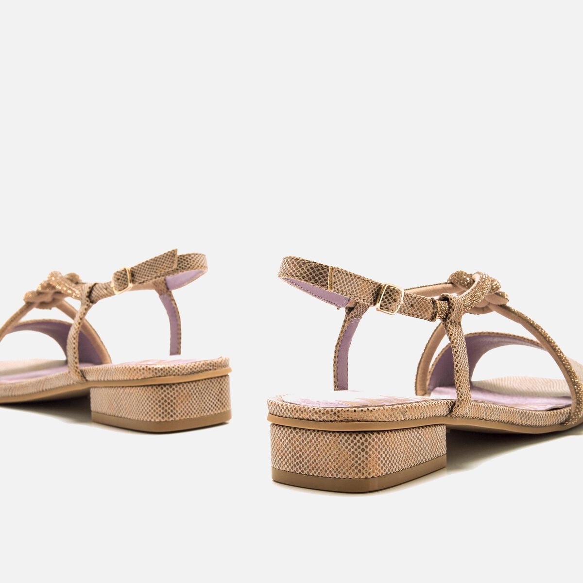 Sandalias planas de Mujer modelo CASIT de MARIAMARE image number 2