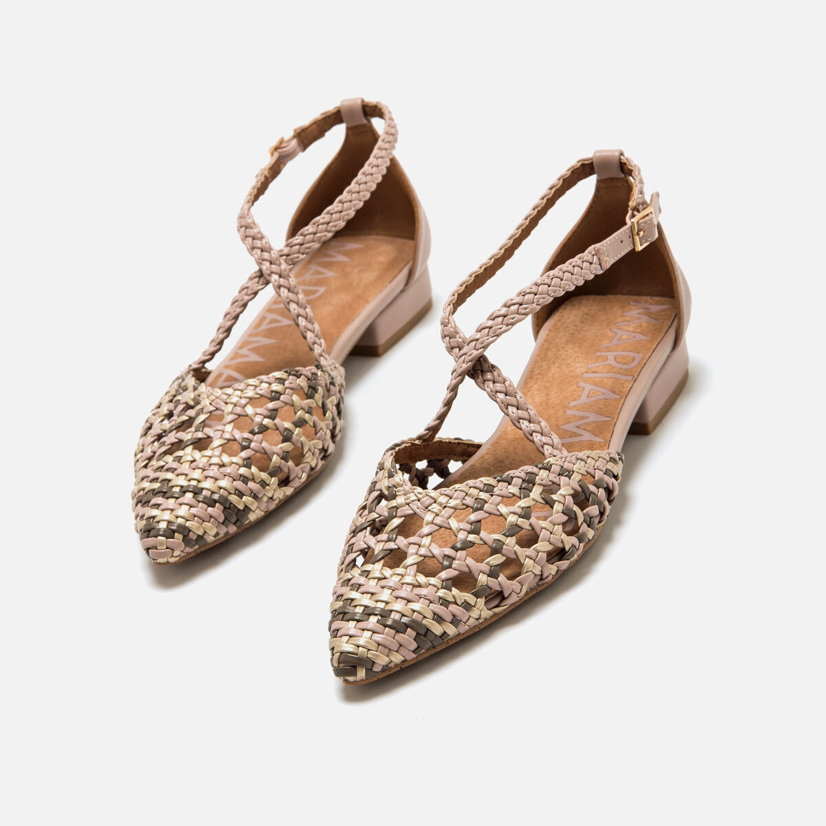 Chaussures plates pour Femme mod&egrave;le PUGLIA de MARIAMARE image number 3