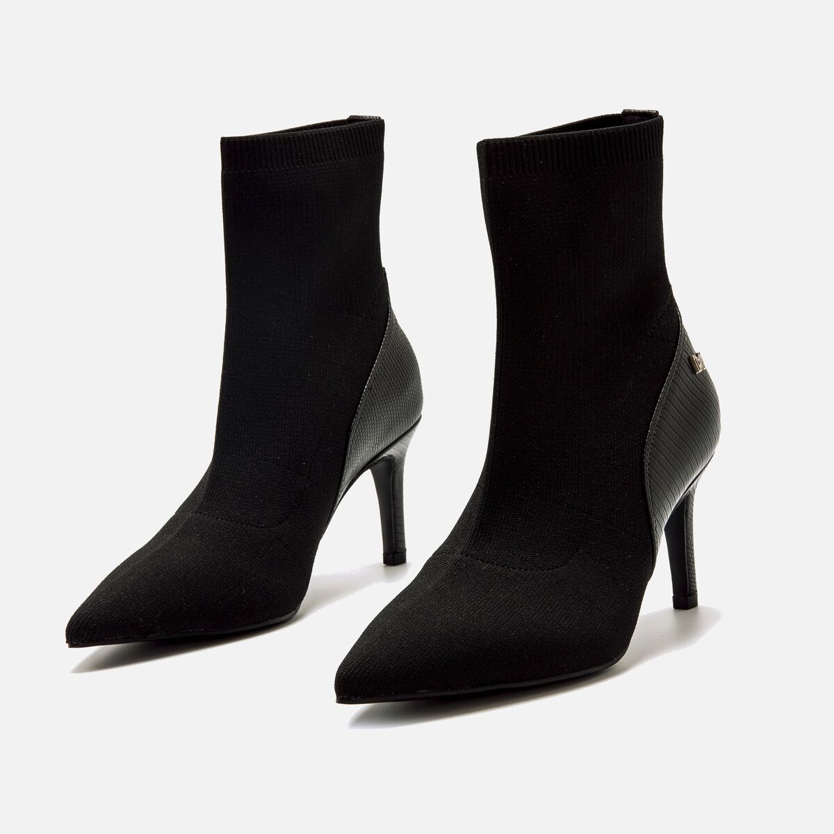 Botas de tornozelo de salto de Mulher modelo NUORO de MARIAMARE image number 1