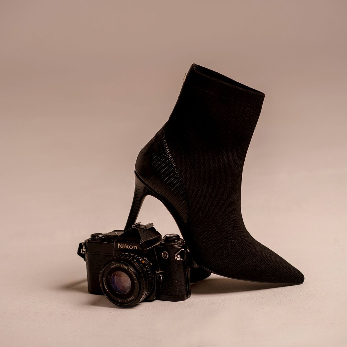 Botas de tornozelo de salto de Mulher modelo NUORO de MARIAMARE image number 1