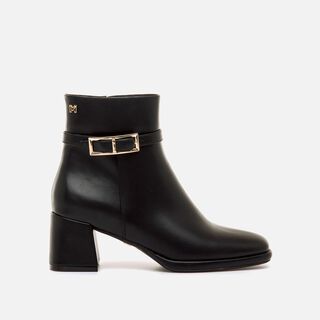 Botines de tacon de Mujer modelo NEROLA de MARIAMARE