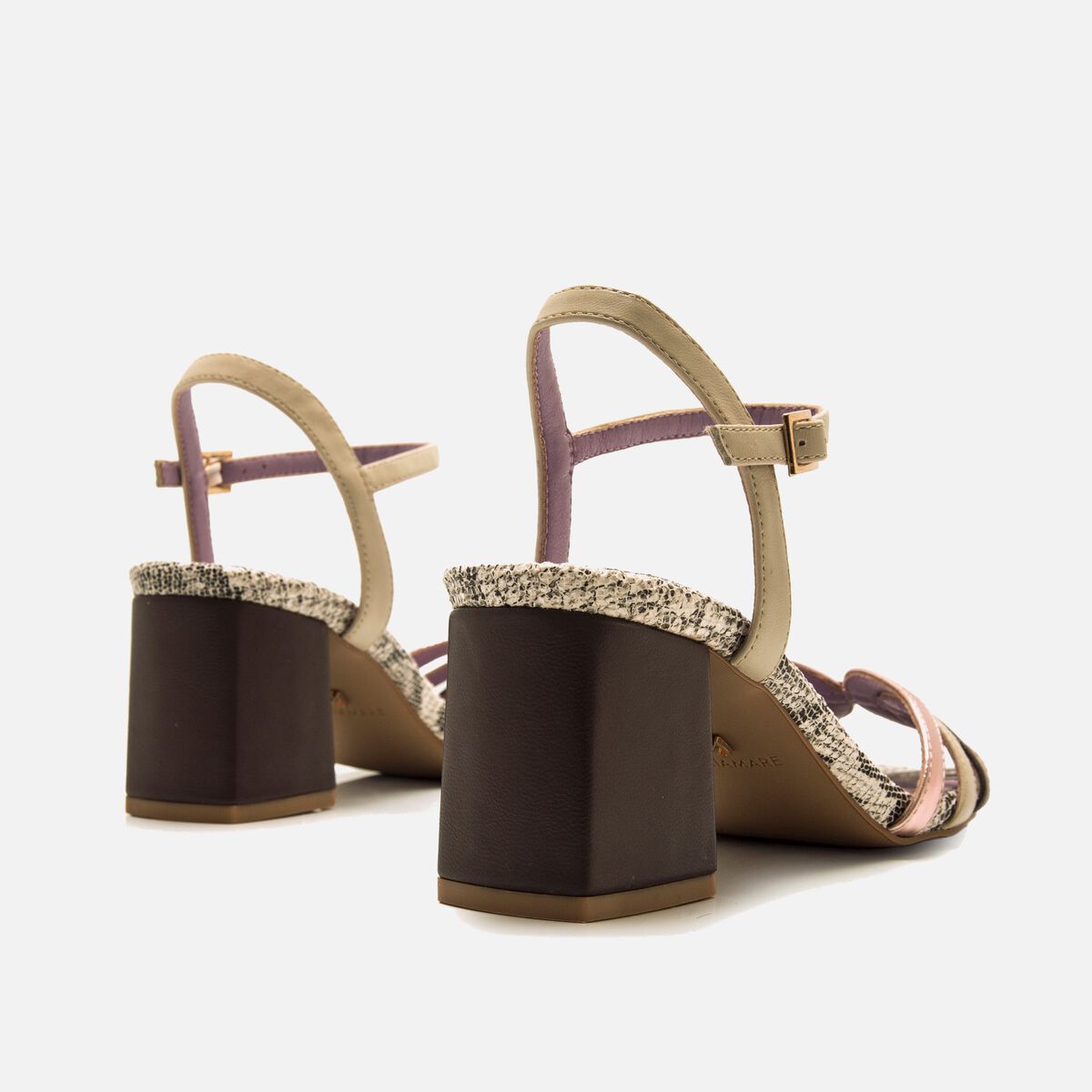 Sandalias de tacon de Mujer modelo WOODIT de MARIAMARE image number 2